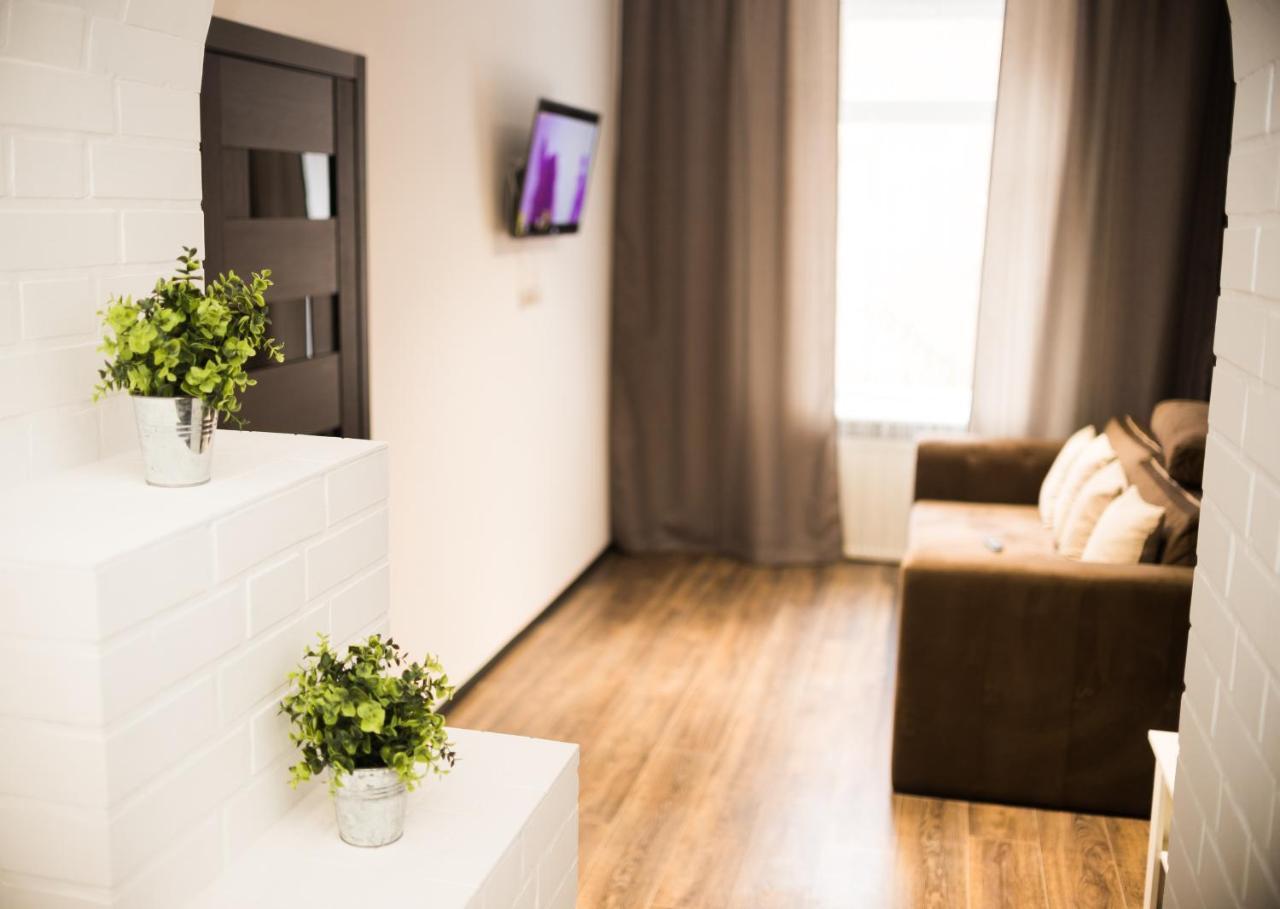 Modern Apartment Lviv Eksteriør bilde