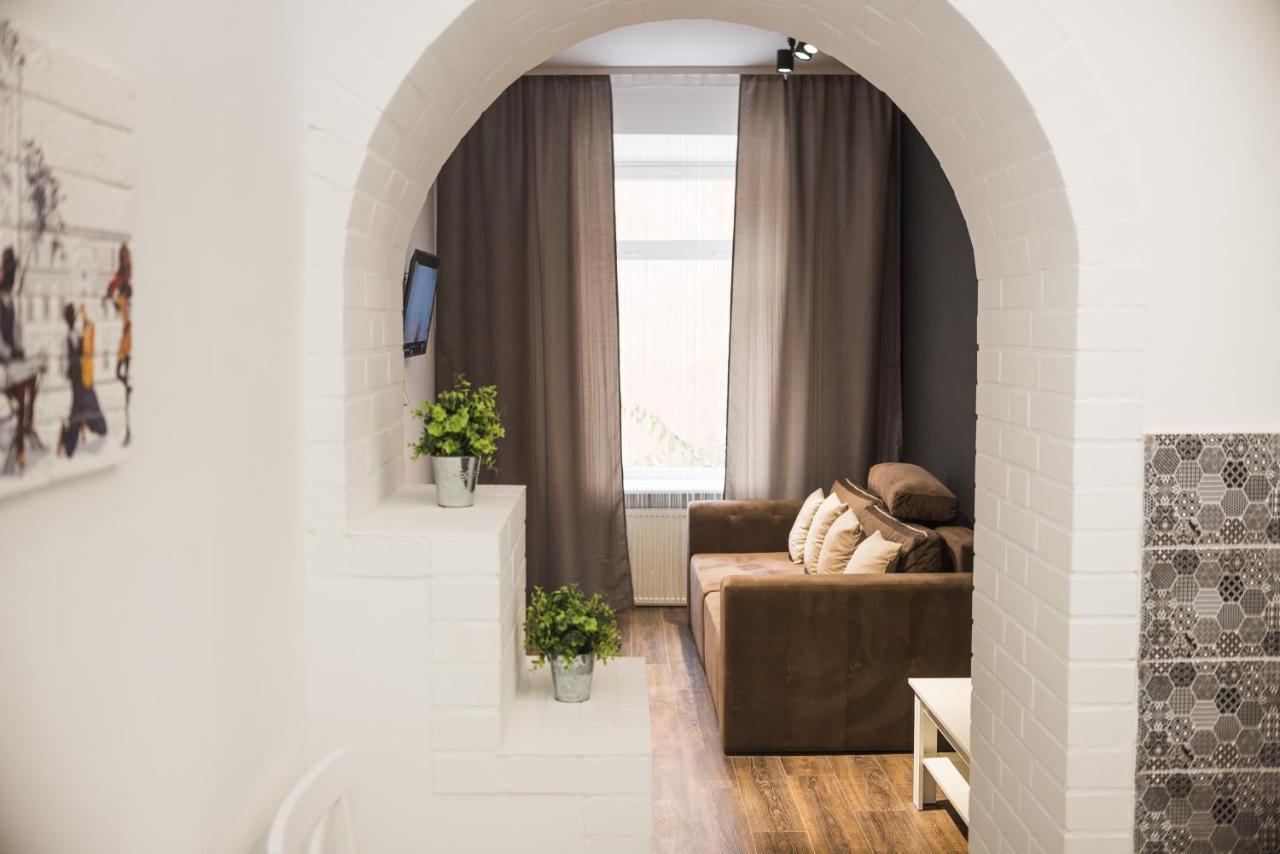 Modern Apartment Lviv Eksteriør bilde