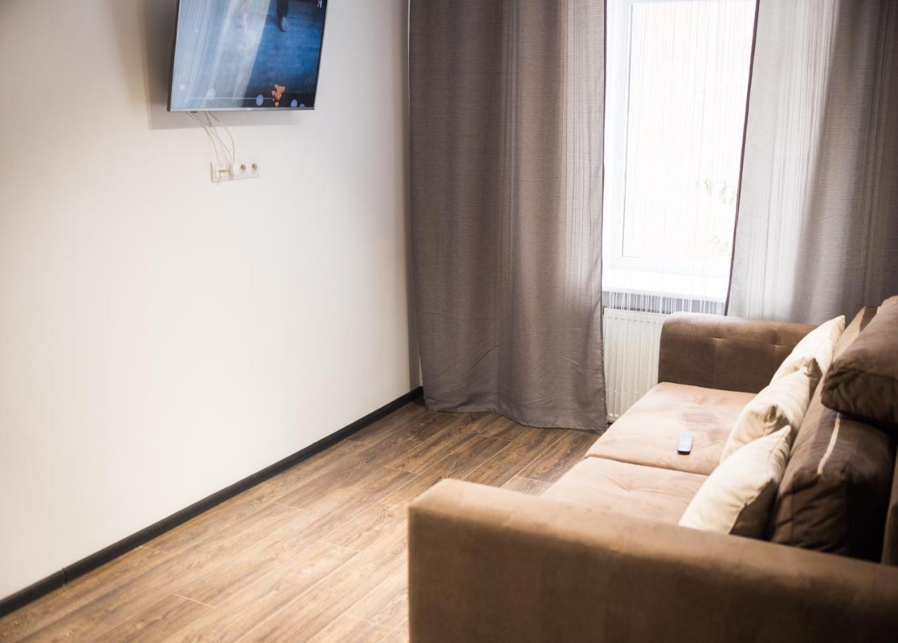 Modern Apartment Lviv Eksteriør bilde